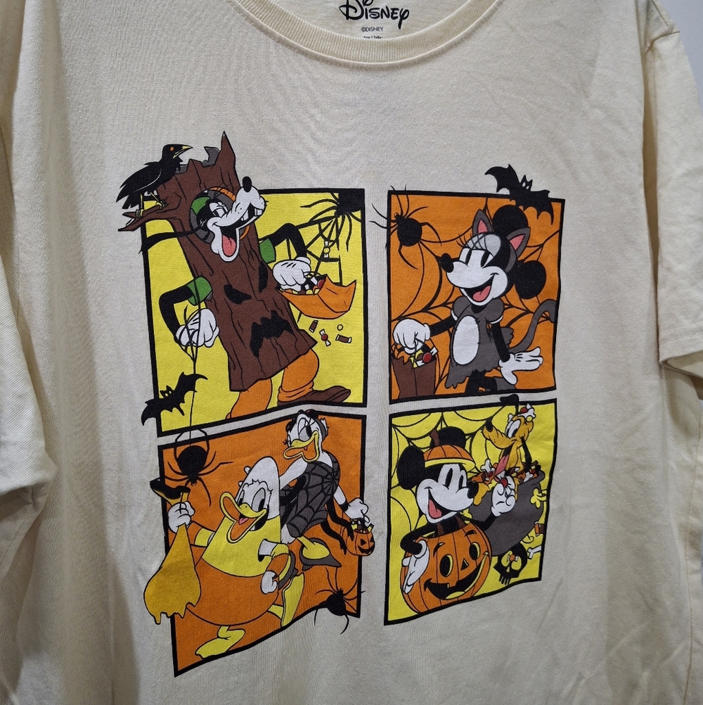 Disney T-Shirt - Picture 4 of 5